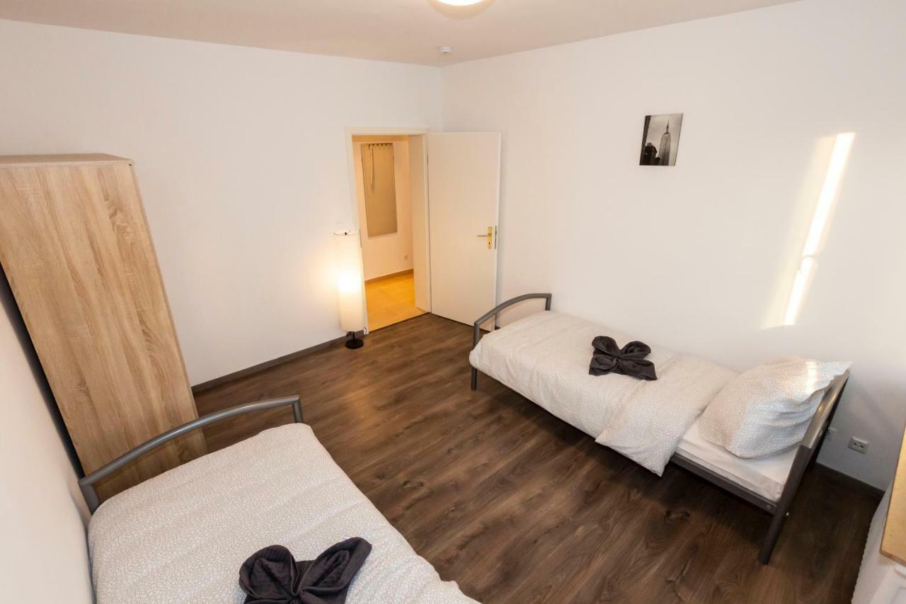 Avr Hof 8 * Bremerhaven