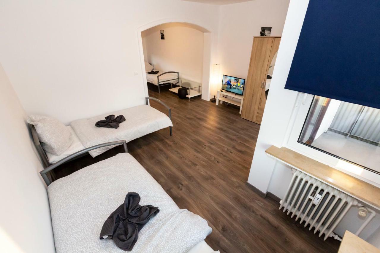 Avr Hof 8 * Bremerhaven